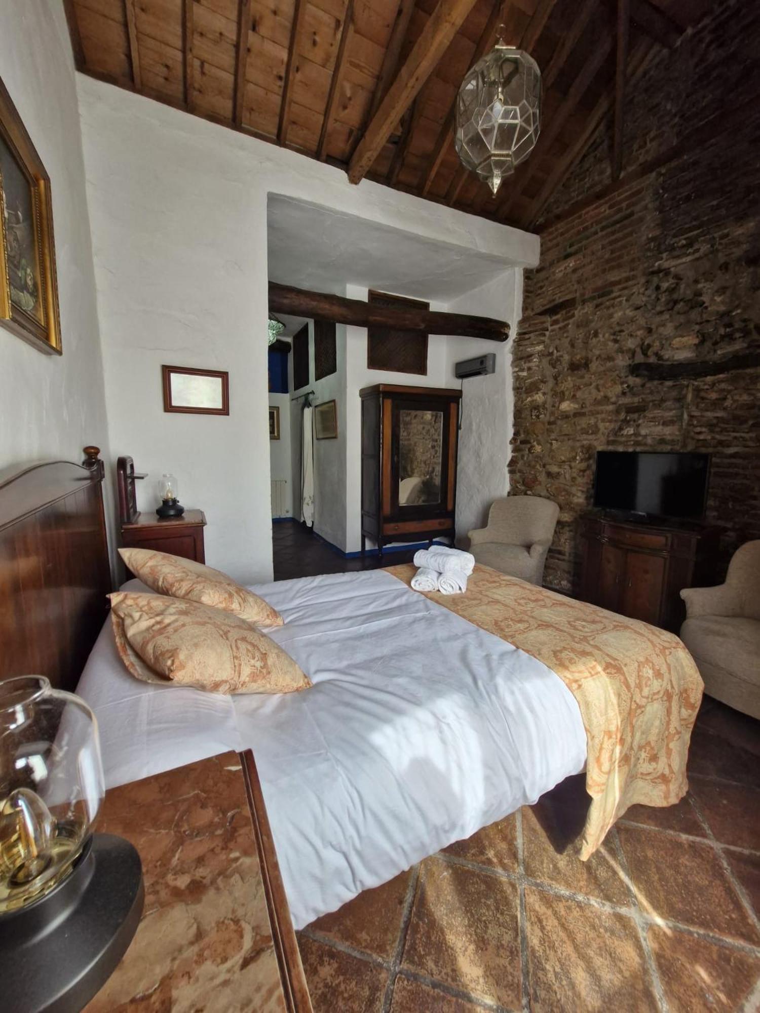 Hotel Rural Verde Oliva Comares Zimmer foto